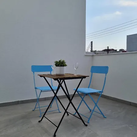 Tefkrou Anthia 9 Apts Appartement